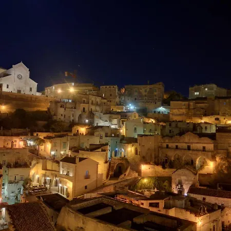 Mikasa Frühstückspension Matera