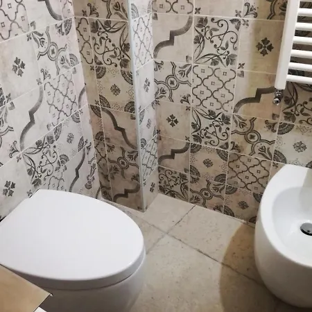 Mikasa Bed & Breakfast 3*